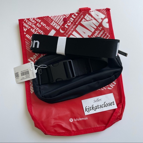 LAST ONES!! 🆕 NWT EXTENDED STRAP lululemon everywhere belt bag - black/white - Picture 6 of 15